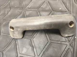 Maneta y tirador puerta delantera Nissan Patrol