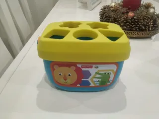 Cubo figuras y cono aros Fisher Price