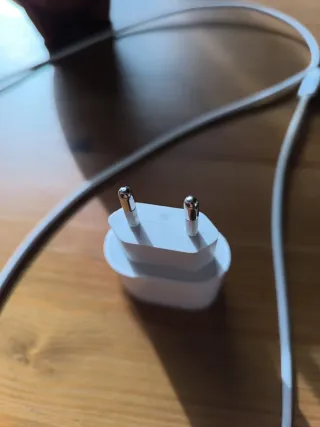 iPhone 15 celeste Batería 88% Regalo cargador orig