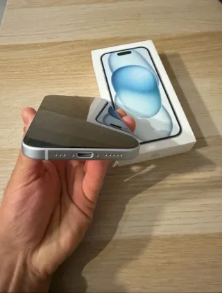 iPhone 15 celeste Batería 88% Regalo cargador orig