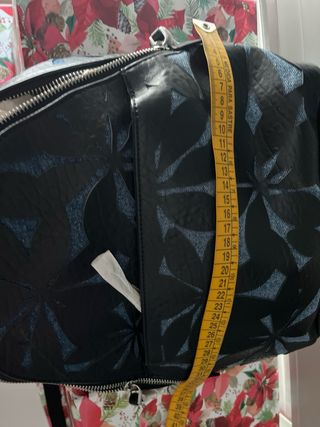 Mochila Desigual Negra y Azul