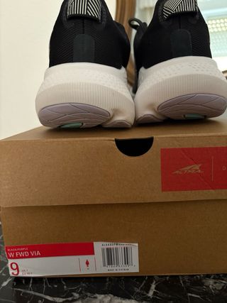 Zapatillas Altra FWD VIA talla 40,5