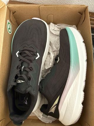 Zapatillas Altra FWD VIA talla 40,5