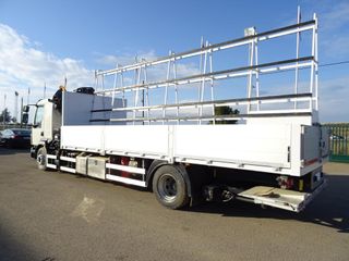 Volvo FL 290.16-CAMIONES GRUA