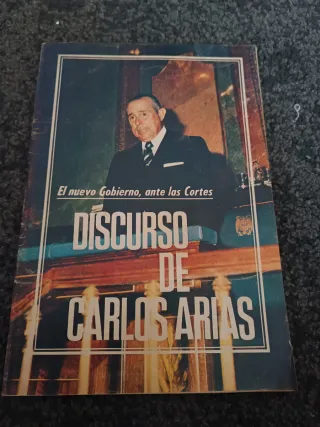 Revistas antiguas franquistas