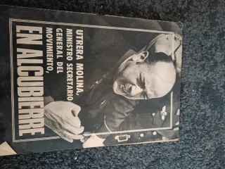 Revistas antiguas franquistas