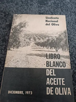 Revistas antiguas franquistas