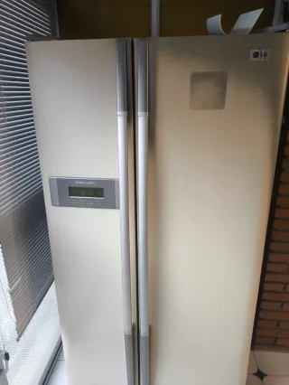 Nevera americana doble puerta