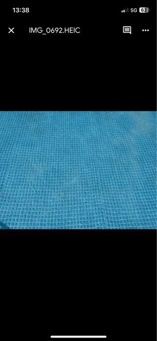 Piscina desmontable azul y blanca