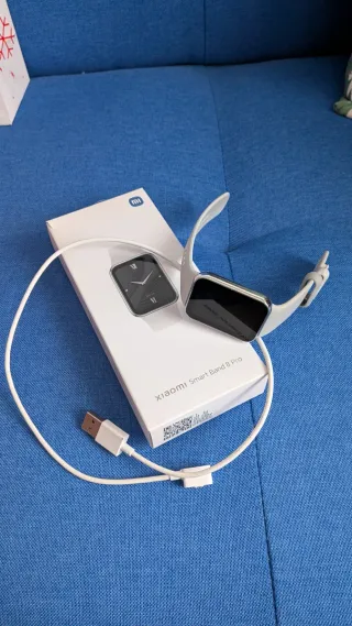 Xiaomi Smart Band 8 Pro