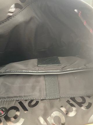 Mochila Desigual Negra Brillante