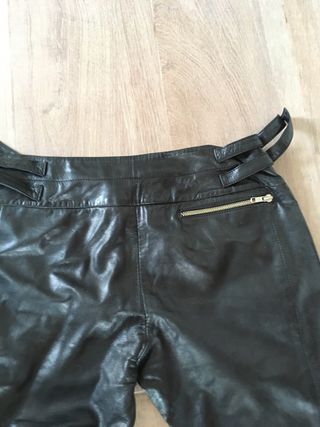 Pantalón cuero motero negro