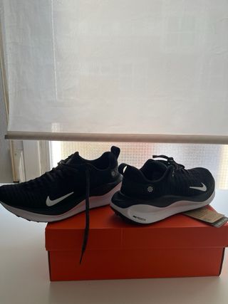 Nike React Infinity Run 40.5
