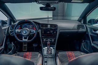 Volkswagen Golf GTI TCR (2019)
