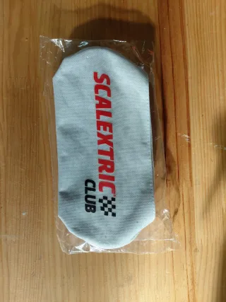 Lote productos oficiales Scalextric Club
