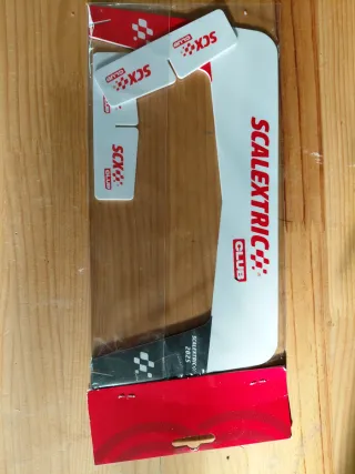 Lote productos oficiales Scalextric Club