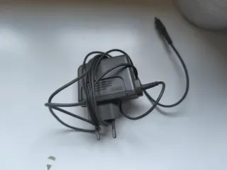 Nintendo DS Lite blan+ Cargador  |NO FUNCIONA