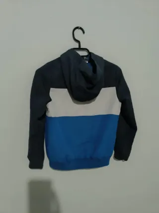 Chaqueta niño 5-6 años azul y blanco