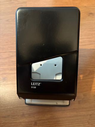 Taladro de oficina Leitz 5138