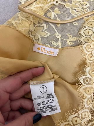 Conjunto Lenceria Dorado