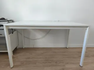 Mesa de comedor,despacho o estudio