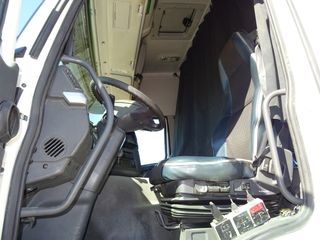 Volvo FMX 500-CAMIONES GANCHO+GRUA