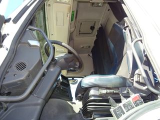 Volvo FMX 500-CAMIONES GANCHO+GRUA