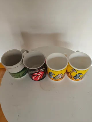 Tazas de cerámica con diseños