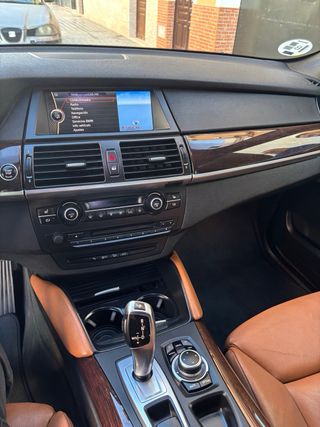 BMW X6 2012