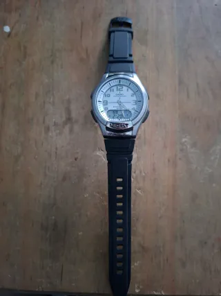 Reloj Casio Analógico-Digital Plata/Negro