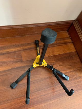 Soporte de guitarra acústica HERCULES