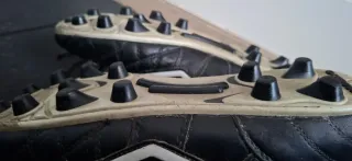 Botas de fútbol Umbro Speciali .Talla 44