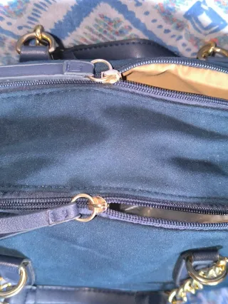 Lote 2 bolsos fiesta y casual.