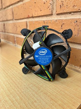 Ventilador Intel i7 sin estrenar