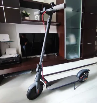 Patinete Xiaomi Scooter 4
