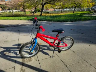 Bicicleta infantil roja 16 pulgadas