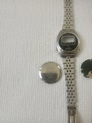 Reloj Citizen Crystron LC señora