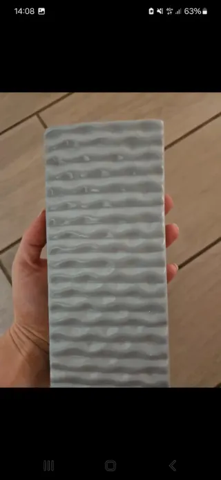 Portaacqua termosifoni grigio ondulato