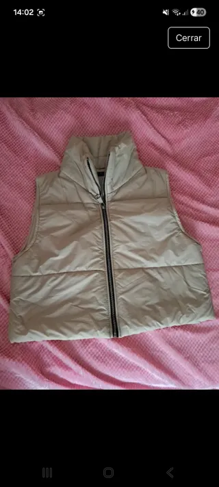 Chaquetón sin mangas beige