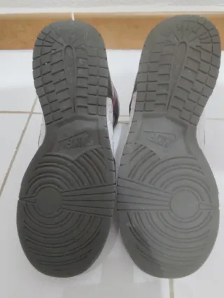 Zapatillas Nike Dunk High Gris y Blanco