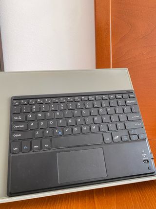 Samsung Galaxy Tab A 16GB Blanca 2016 + teclado BT