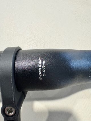 Manubrio bici da strada Specialized. Alluminio