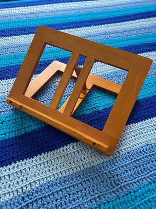 Atril de madera plegable y ajustable (35 x 26 cm)