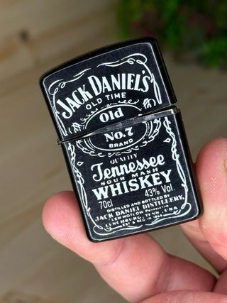 Mechero Zippo Jack Daniel's Negro