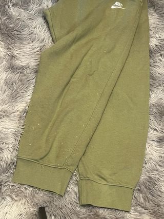 Conjunto chándal Nike verde oliva