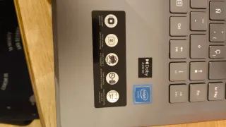 Portátil Medion Plata y Negro