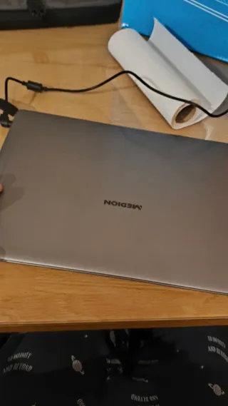 Portátil Medion Plata y Negro