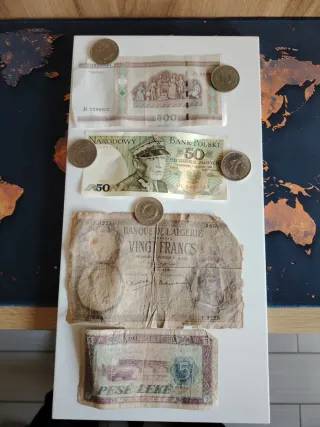 Serie Banconote e Monete Stranieri Storiche