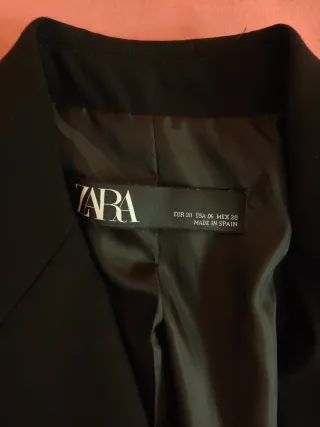 Chaqueta americana Zara negra