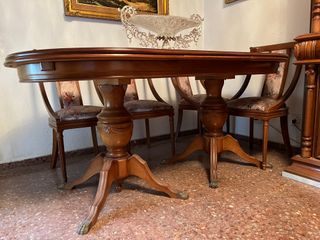 Mesa Comedor Ovalada + 6 Sillas Tapizadas